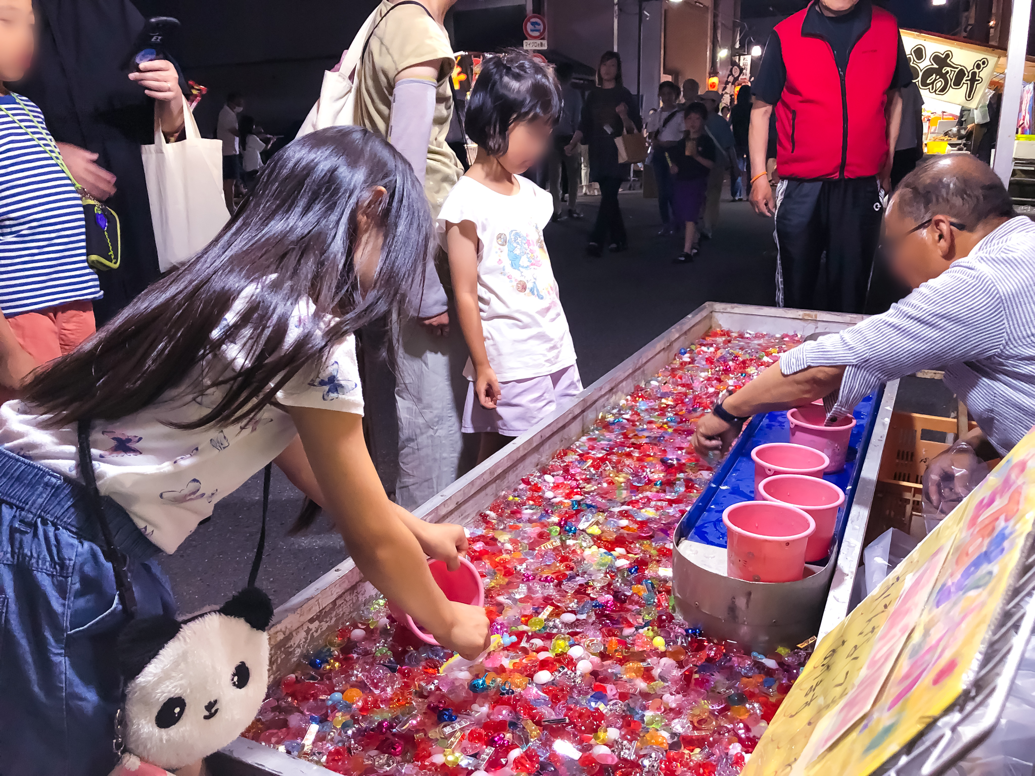 藤塚神社夏祭り宝石すくい