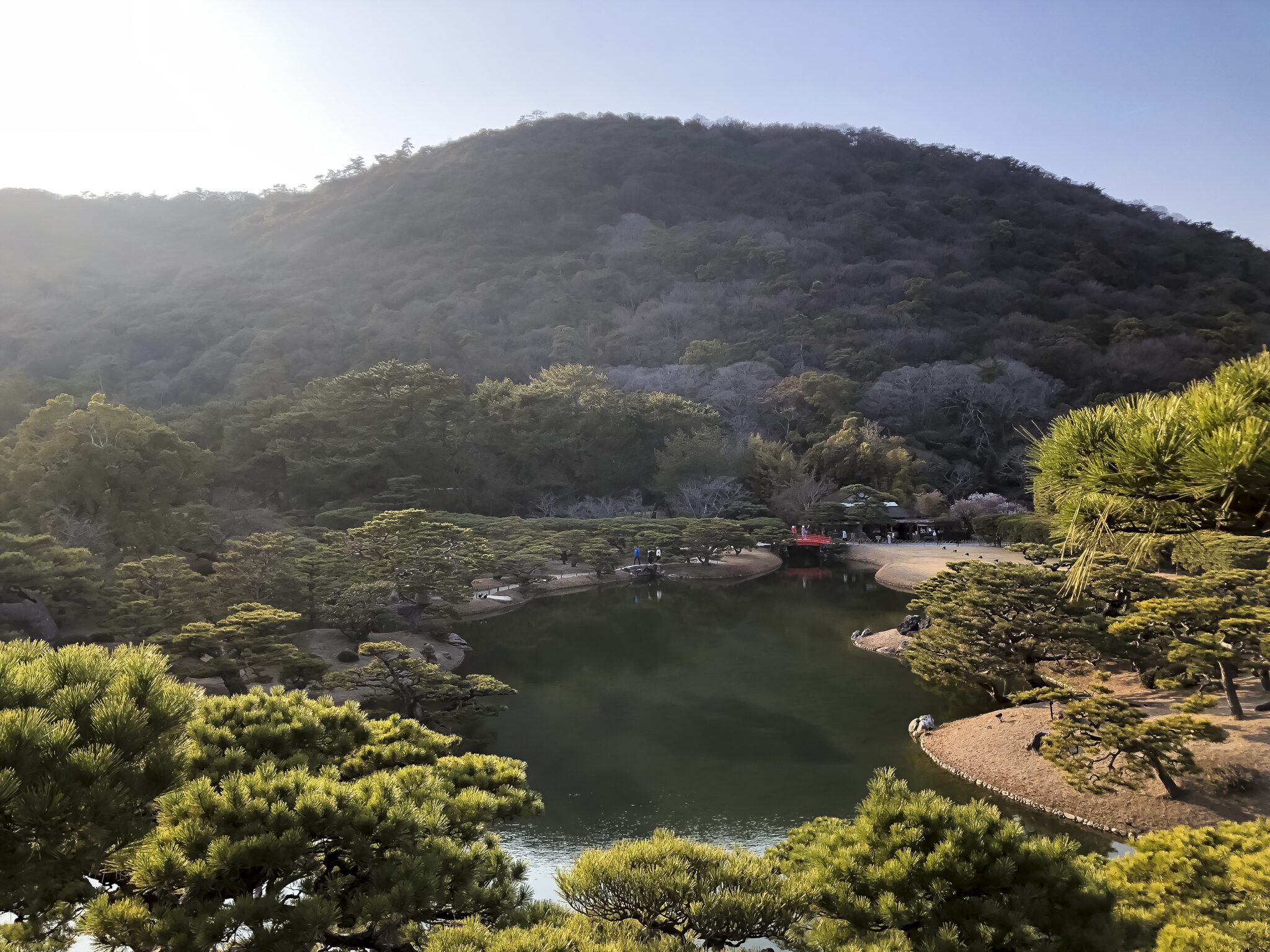 栗林公園 南湖の風景